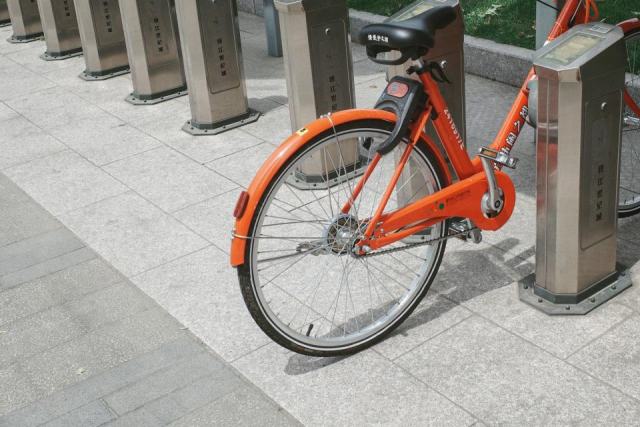 Chargeur vélo électrique : sélection complète et conseils d'utilisation Chargeur vélo électrique : sélection complète et conseils d'utilisation